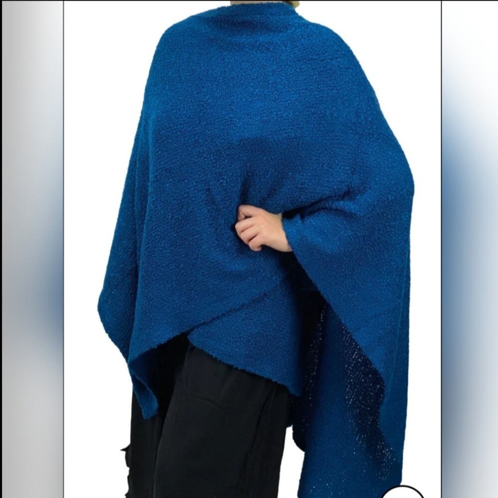 Lost Island Wool Blend Highlander Wrap Blue